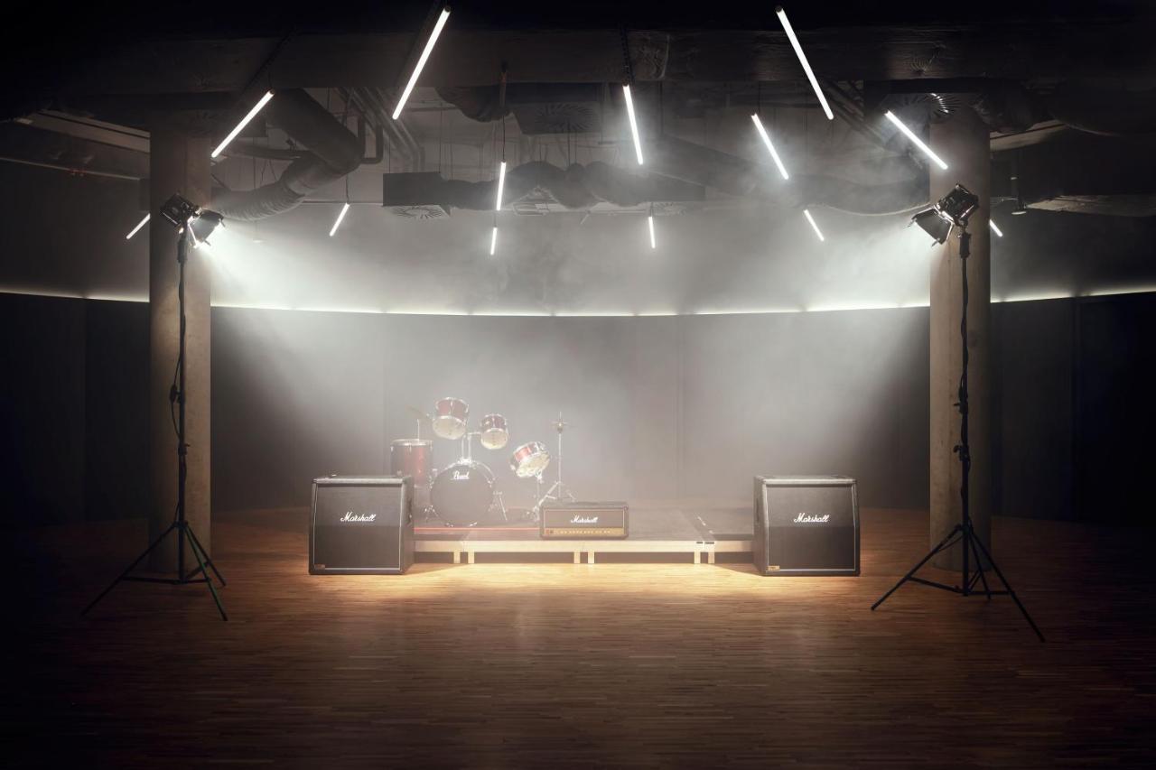 Stages Hotel Prague, A Tribute Portfolio Hotel ภายนอก รูปภาพ