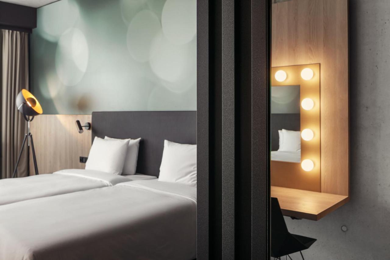 Stages Hotel Prague, A Tribute Portfolio Hotel ภายนอก รูปภาพ