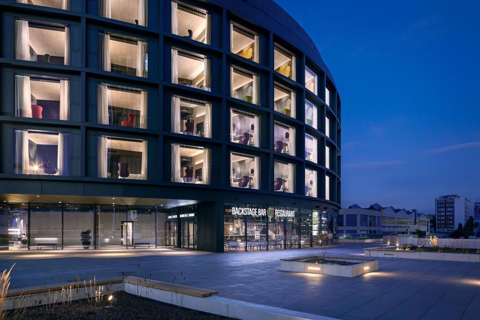 Stages Hotel Prague, A Tribute Portfolio Hotel ภายนอก รูปภาพ